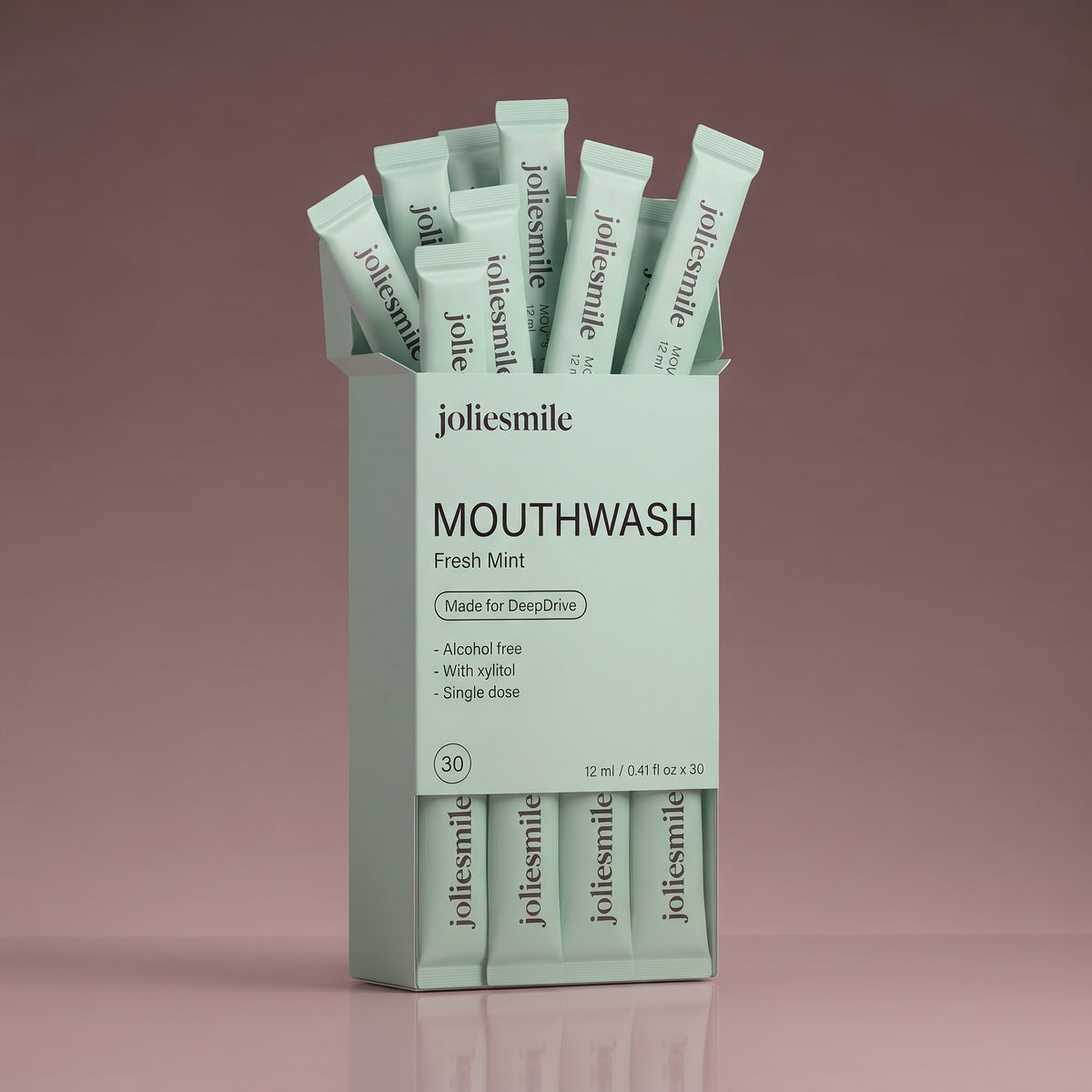 DeepDrive mouthwash sticks, box of 30, studio photo
